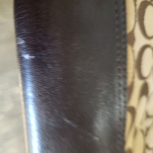 COACH Wristlet Signature Khaki With Brown Leather Trim Flaw - Picture 6 of 10